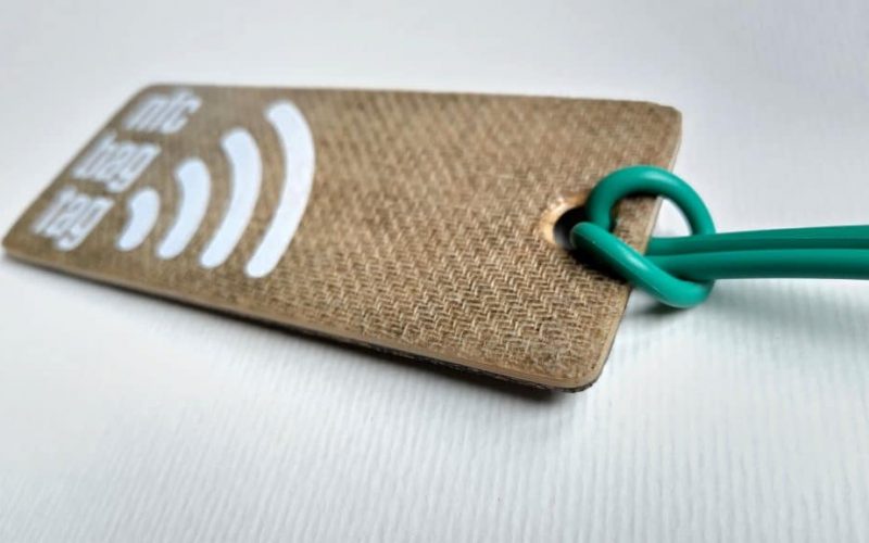 New eco electronic NFC bag tag product available to buy!